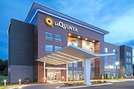 La Quinta Inn & Suites by Wyndham Opelika / Auburn