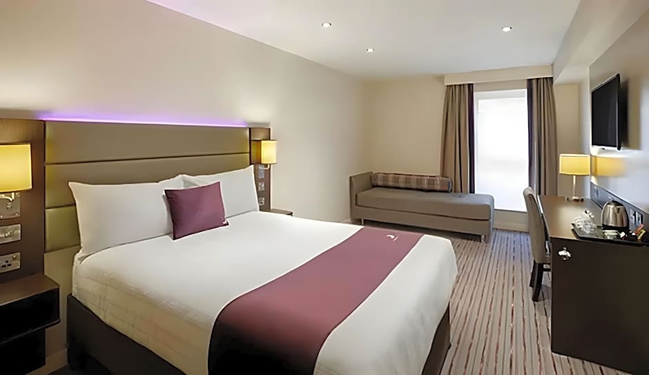 Premier Inn London Kingston Upon Thames