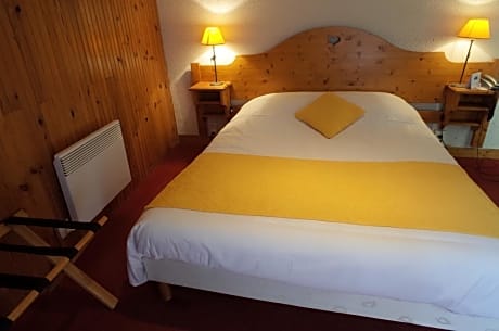 Superior Double Room - Forest Side