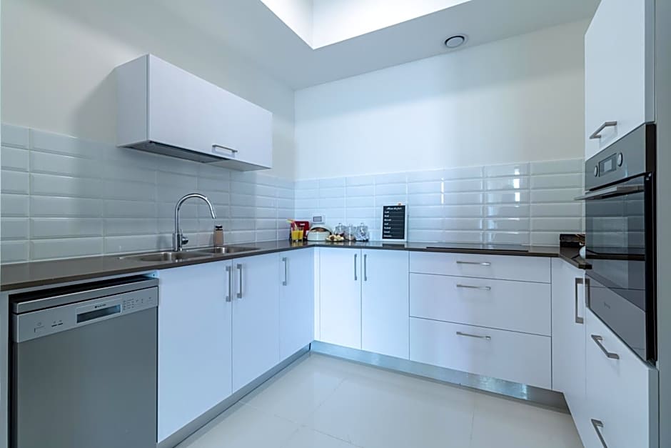 JTower - Magical Apartments In City Center