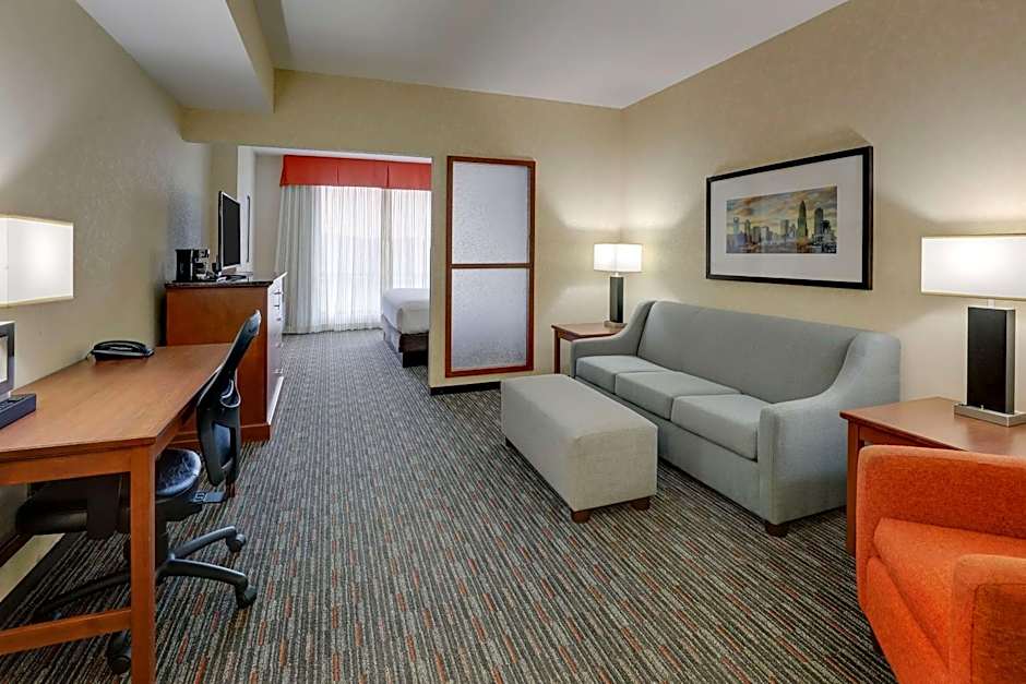Drury Inn & Suites Charlotte Arrowood