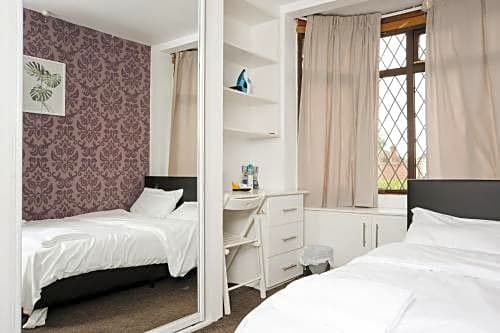 Coventry Deluxe Rooms