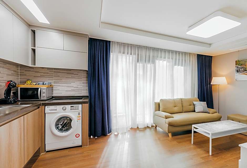 Risen Ocean Park Hotel