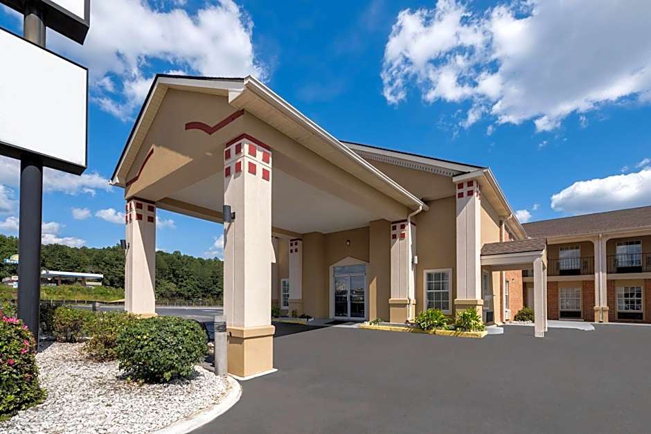 Super 8 by Wyndham Covington