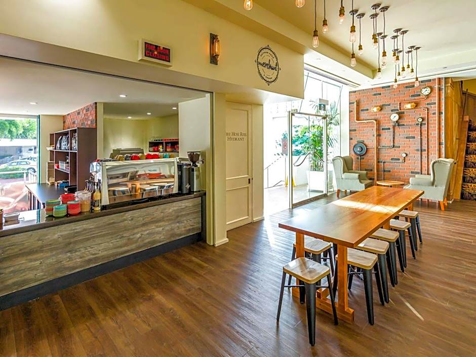 Pullman Reef Hotel Casino