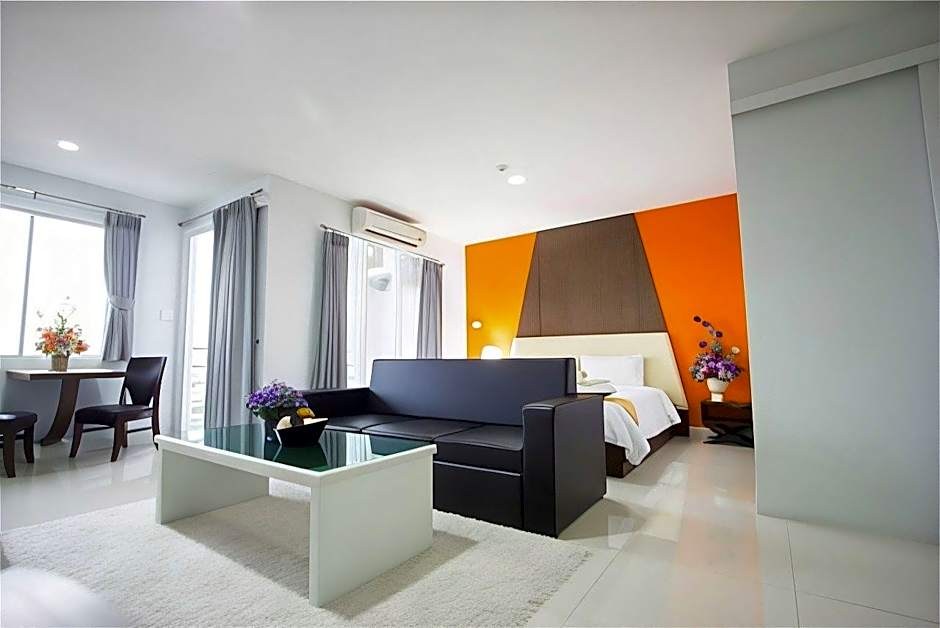 Prime Time Hotel Bang Saen