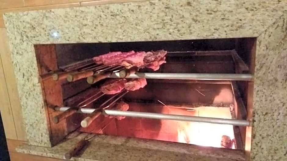 Fazenda Fernandes, pousada, gastronomia e lazer.