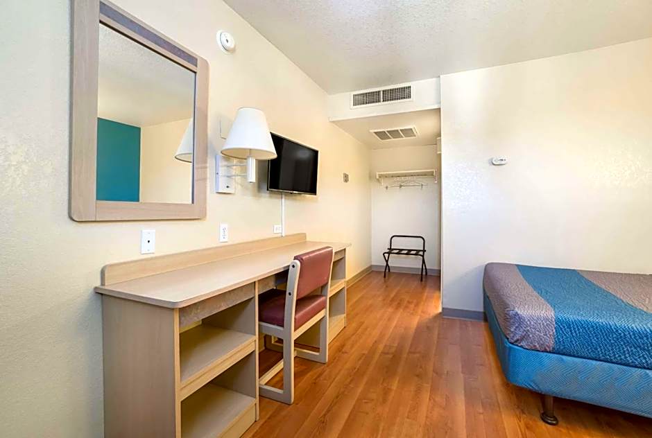 Motel 6-Grand Junction, CO