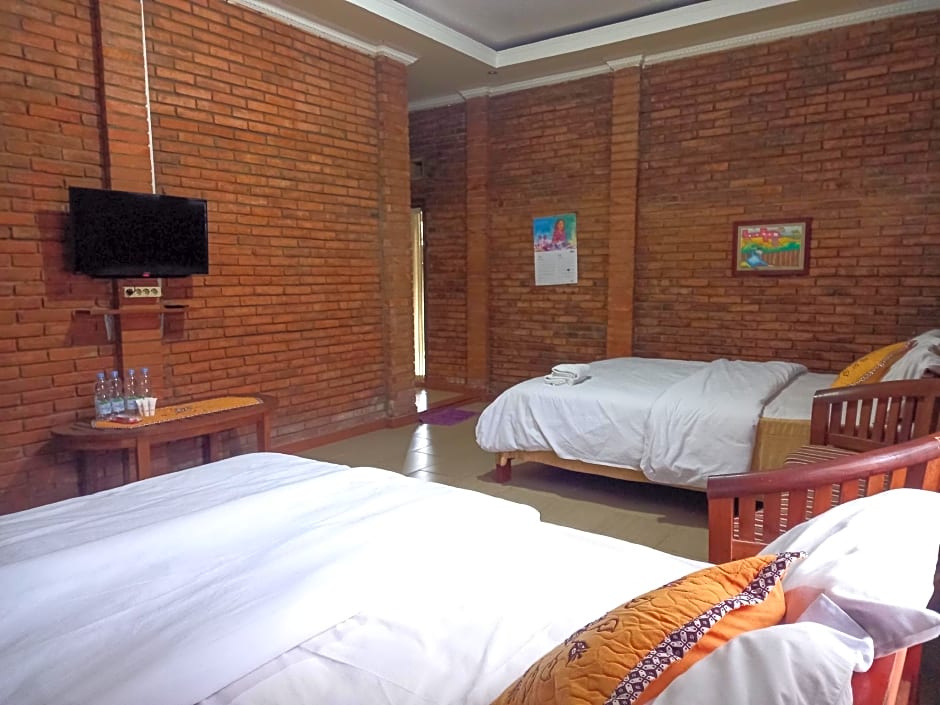 Ndalem Joglo Krawitan Syariah