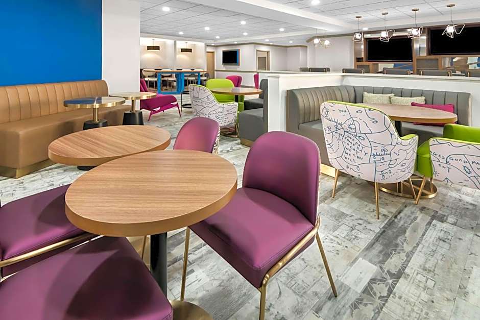 Big Country Hotel & Suites, SureStay Collection by BW