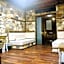 Ataviros Hotel