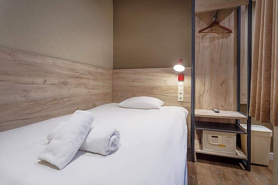 Amsterdam Downtown Hotel