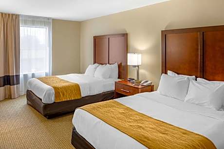 Queen Room with Two Queen Beds - Non-Smoking