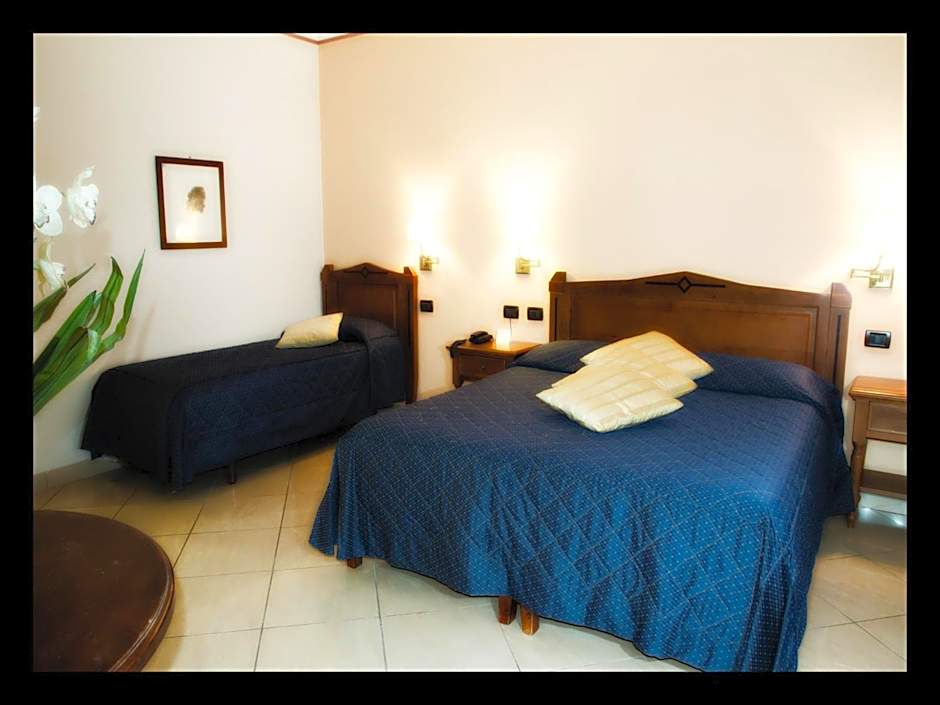 Ulisse Deluxe Hostel