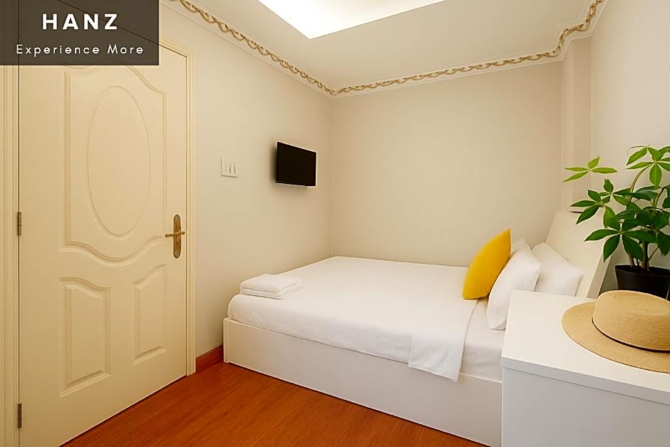 S79 Residences La Rose Spa