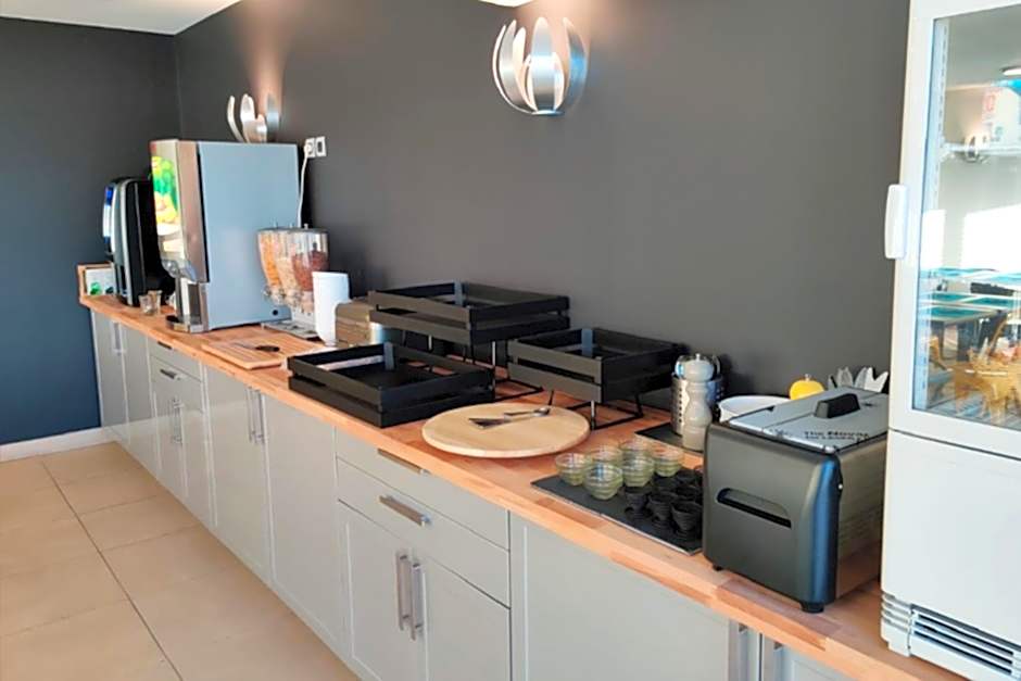 Comfort Aparthotel Six-Fours