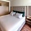 Oporto Airport & Business Hotel