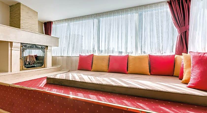 Twins Boutique Hotel