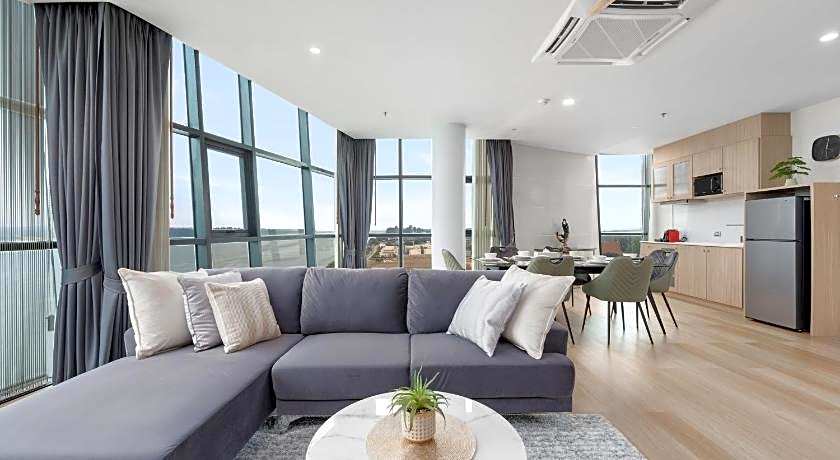 NAKA-RAJ Escape Hotel