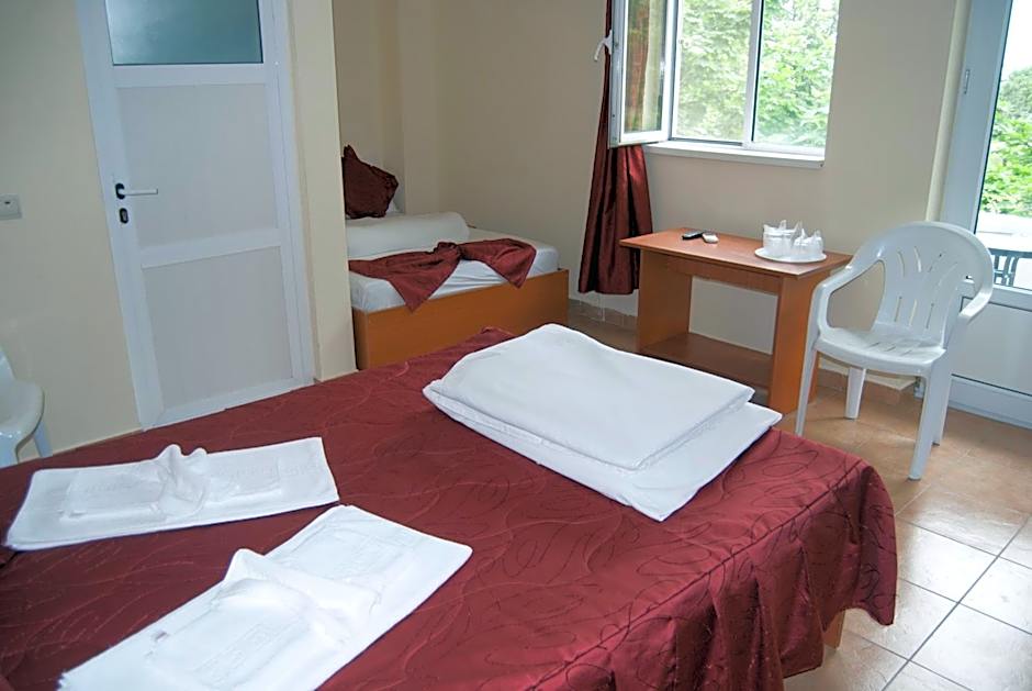 Hotel Laguna
