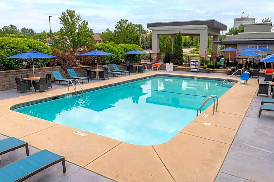 Hampton Inn Manchester Downtown