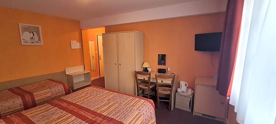 Logis Hôtel Saint-Hubert