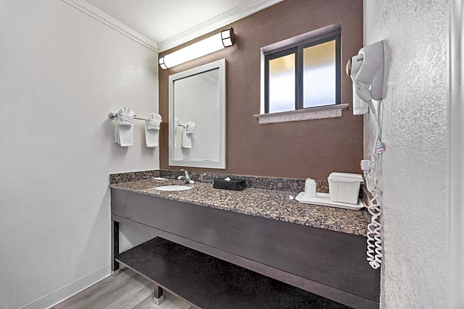 Comfort Inn Santa Cruz North