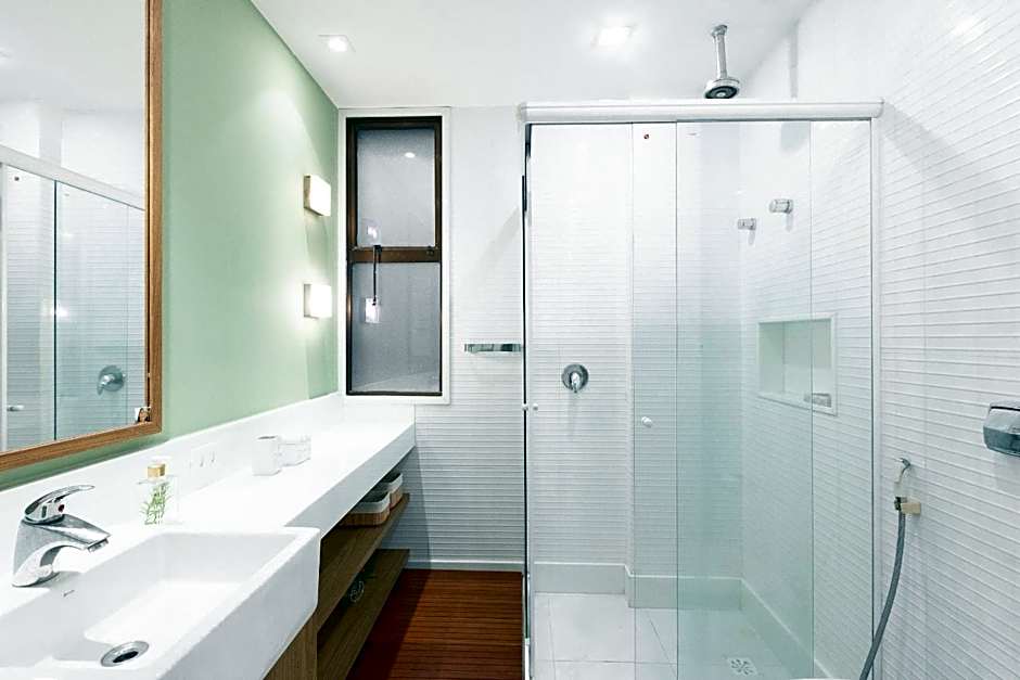 Leblon - Rua Almirante Guilhem | Cobertura à Beira-Mar