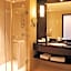Grand Forward Hotel