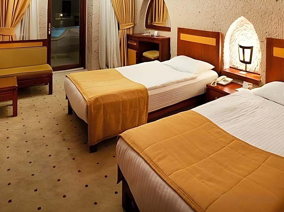 Uchisar Kaya Otel