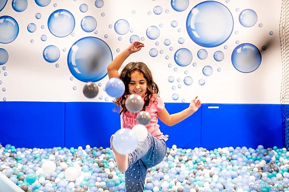 Onyria Marinha Boutique Hotel