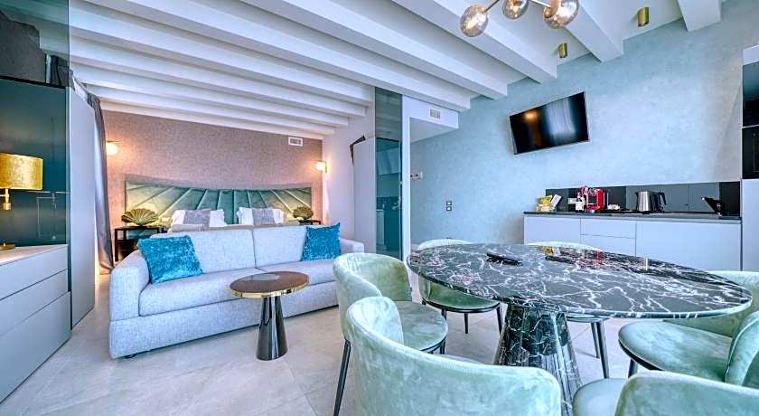 Palazzo della Scala Hotel - Luxury Suites & Spa