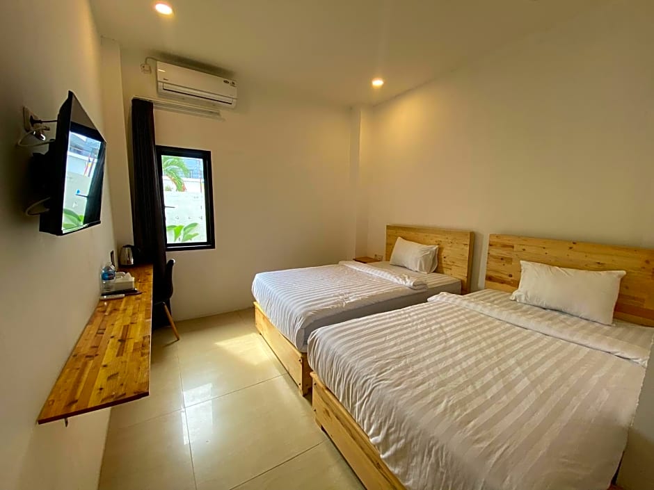 Urbanview Hotel Medio Inn Palu by RedDoorz