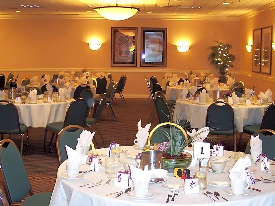Holiday Inn Johnstown-Gloversville Hotel By IHG