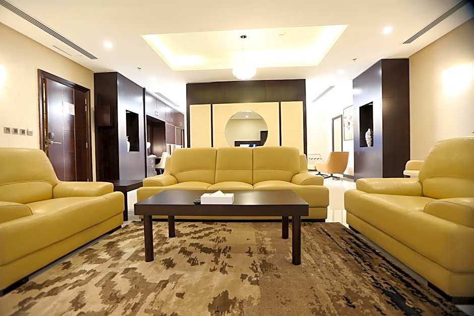 Atiram Premier Hotel