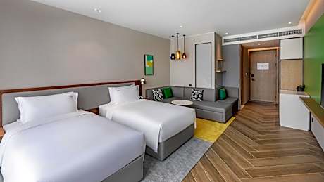 2 Twin Standard City View High Floor