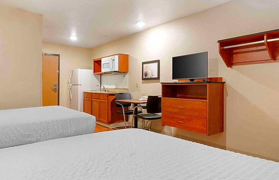 Extended Stay America Select Suites - Kansas City - Stadium