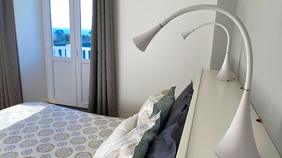 Villa la Korrigane vue mer cuisine privée