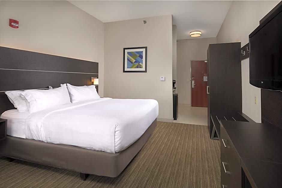 Holiday Inn Express Independence - Kansas City By IHG
