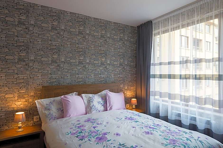 Grand Vitosha Apartments