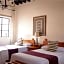 Hotel los Arcos
