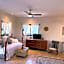 Pure Baja Private Suites-Upscale Property with Infinity Pool and Lush Gardens