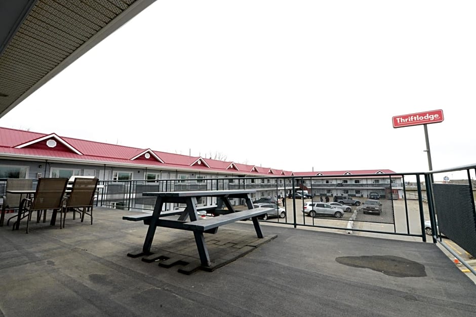 Saskatoon Thriftlodge