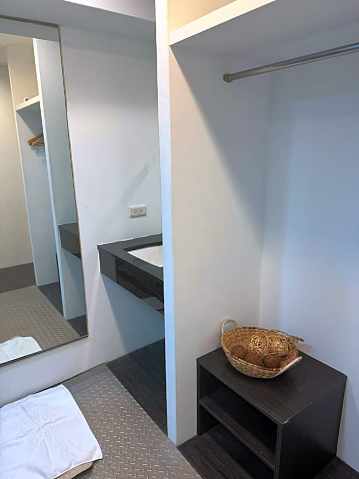Taipei Breeze Guesthouse