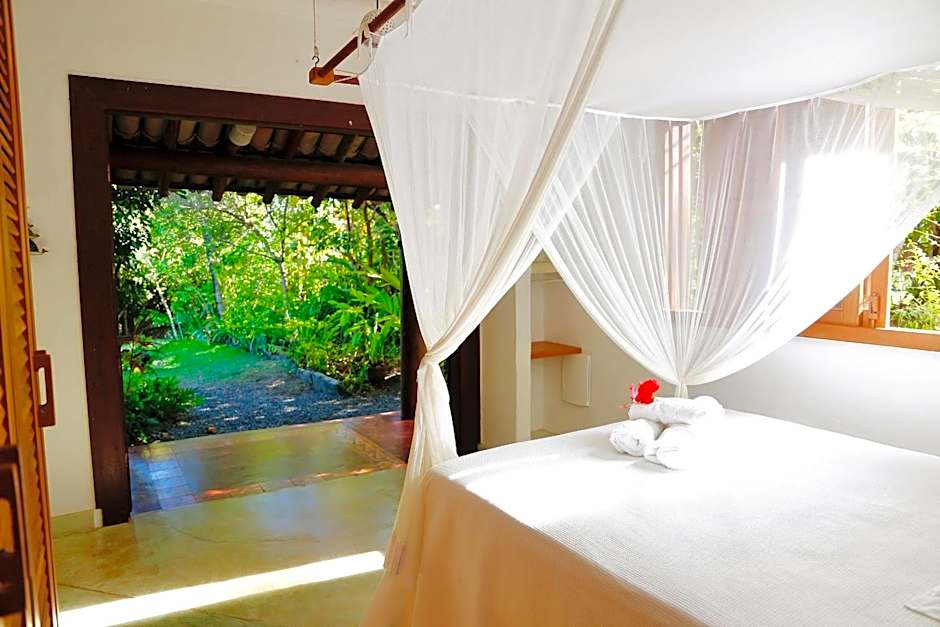 Casa com piscina e vista para a Praia do Espelho