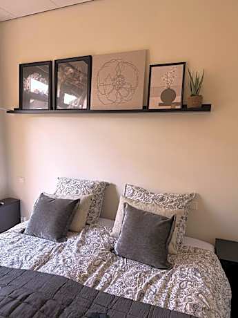 Two-Bedroom Deluxe Apartment with Balcony