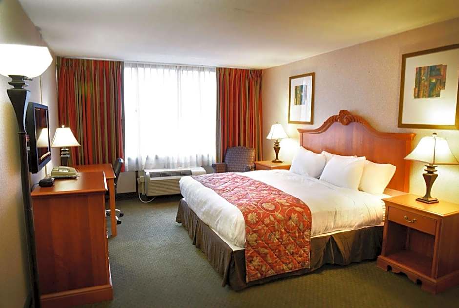 Ramada by Wyndham Triangle/Quantico