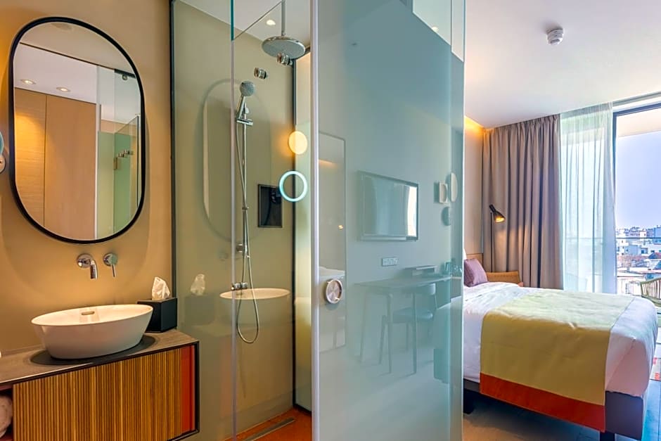 Hotel Indigo Larnaca By IHG- Adults Only