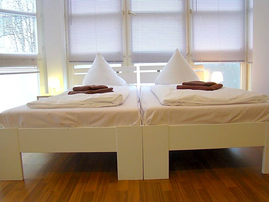 Rooms & Apartments near Zoologischer Garten