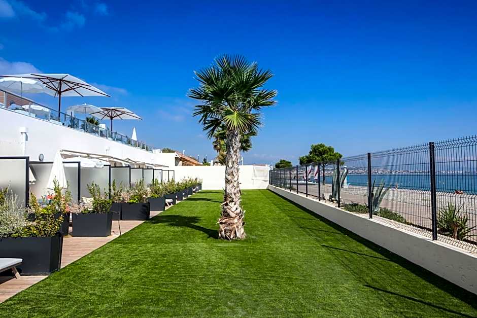 Mercure Villeneuve Loubet Plage